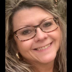 Meet your Posher, Carol